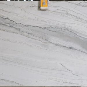 Invictus White